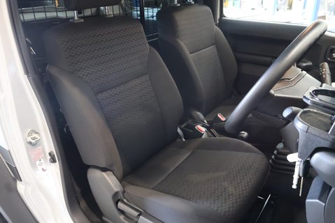 Suzuki Jimny ALLGRIP 4x4 with huge spec styled by Seeker emu lift kit  16