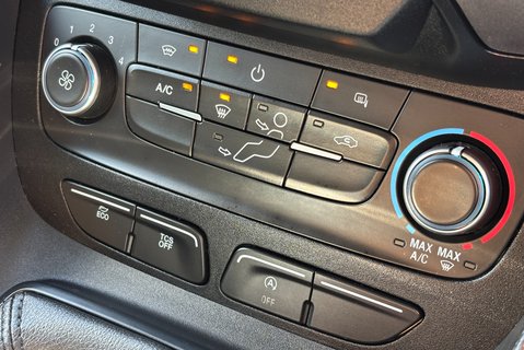 Ford Transit Connect 240 L1 Trend 100 ps Panel Van with Air Conditioning - Ex NHS 17