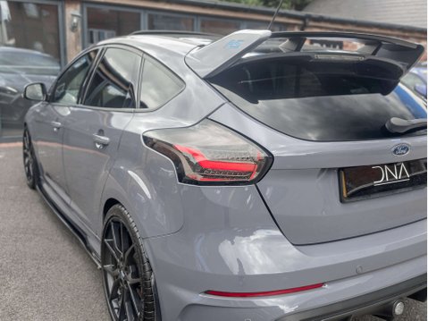 Ford Focus 2.3 Focus RS 4WD 5dr 25
