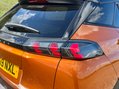 Peugeot 2008 PURETECH S/S GT LINE 72