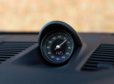 Porsche 911 (992) Carrera S 19