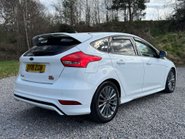 Ford Focus 1.0 Focus ST-Line 5dr 3