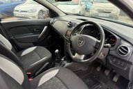 Dacia Sandero Stepway LAUREATE TCE.. 1 OWNER FROM NEW.. SERVICE HISTORY.. A/C.. STUNNING EXAMPLE 5