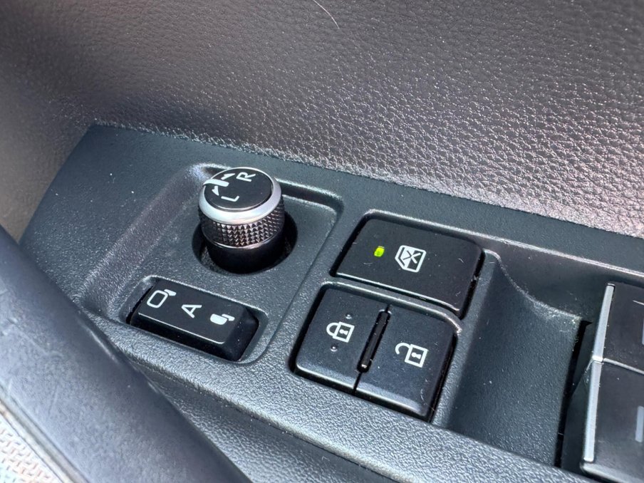 2023 Toyota Corolla — image 44