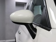 Fiat 500 LOUNGE MHEV 33