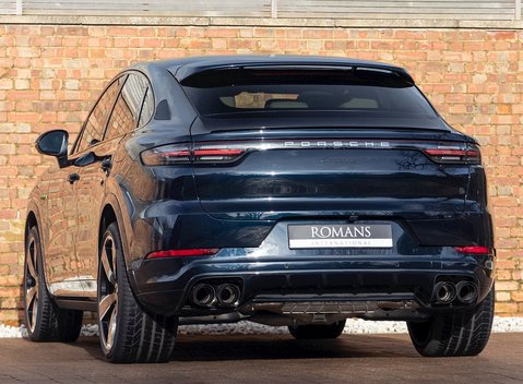 Porsche Cayenne E-Hybrid Coupé 3