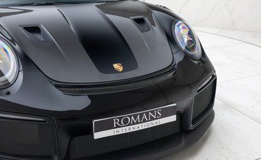 Porsche 911 (991) GT2 RS Weissach 38