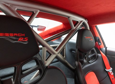 Porsche 911 (991) GT2 RS Weissach 15