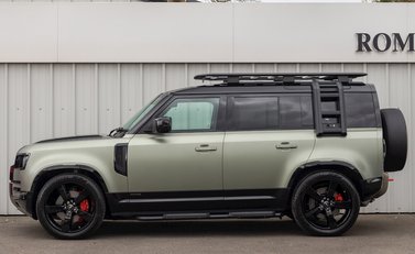 Land Rover Defender 110 X P400 2