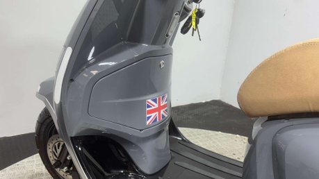 Keeway Versilia 2023 ONLY 2K 125CC SCOOTER NEW MOT WARRANTY 35