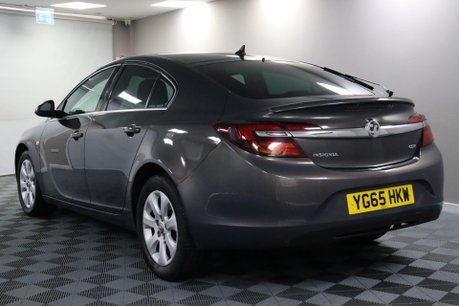 Vauxhall Insignia SRI NAV CDTI S/S 10