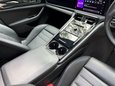 Porsche Panamera 4 PDK 29