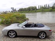 Porsche 911 CARRERA 2 TIPTRONIC S CABRIOLET 20