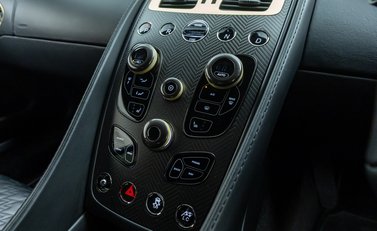 Aston Martin Vanquish ZAGATO 23