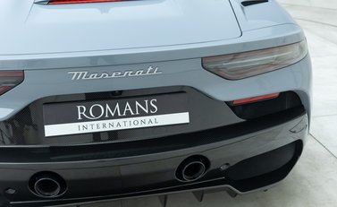 Maserati MC20 Cielo 42