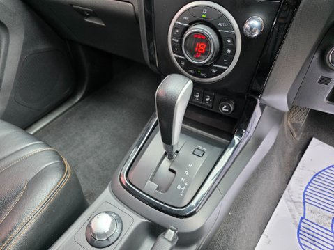 Isuzu D-Max BLADE DCB 16
