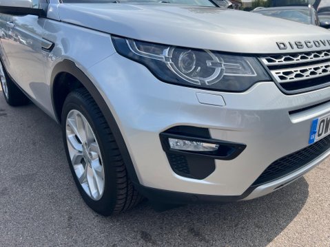 Land Rover Discovery Sport 2.0 TD4 HSE Auto 4WD Euro 6 (s/s) 5dr 14