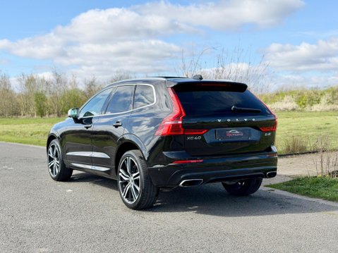 Volvo XC60 2.0 D4 R-Design Pro Auto AWD Euro 6 (s/s) 5dr 11