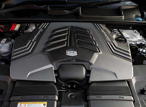 Lamborghini Urus 34