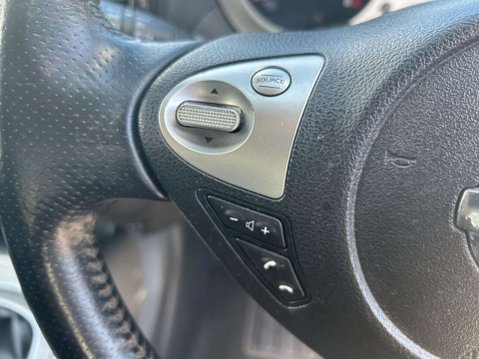 Nissan Juke 1.6 Acenta SUV 5dr Petrol Manual Euro 5 (s/s) (117 ps) 14
