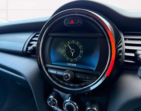 Mini Hatch 1.5 Cooper Classic Auto 5dr 18