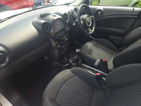 Mini Countryman 2.0 Countryman Cooper SD ALL4 4WD 5dr 31