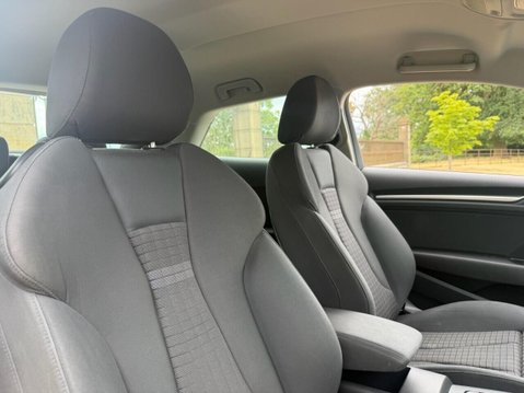 Audi A3 1.6 TDI Sport Hatchback 3dr Diesel S Tronic Euro 5 (s/s) (105 ps) 15