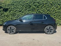 Vauxhall Corsa 50kWh Elite Premium Hatchback 5dr Electric Auto (136 ps) 6