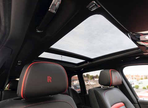 Rolls-Royce Cullinan 14