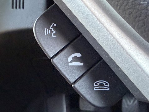 Suzuki S-Cross 1.4 Boosterjet 48V Hybrid Motion 5dr 32