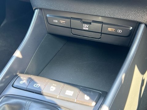 Hyundai i20 T-GDI PREMIUM MHEV 41