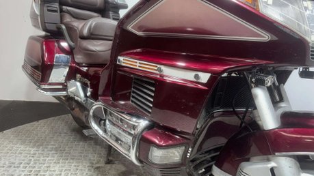 Honda GL1500 Goldwing 1991 GOOD RUNNING PROJECT TOURER BIKE 1500CC FLAT 6 26