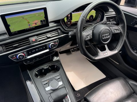 Audi A4 2.0 TDI Black Edition S Tronic quattro Euro 6 (s/s) 4dr 14