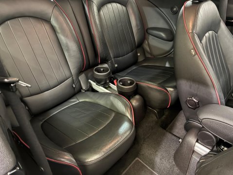 Mini Paceman 1.6 John Cooper Works ALL4 Euro 5 (s/s) 3dr 29