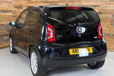 Volkswagen Up 1.0 High up! Hatchback 5dr Petrol ASG Euro 5 (75 ps) 4