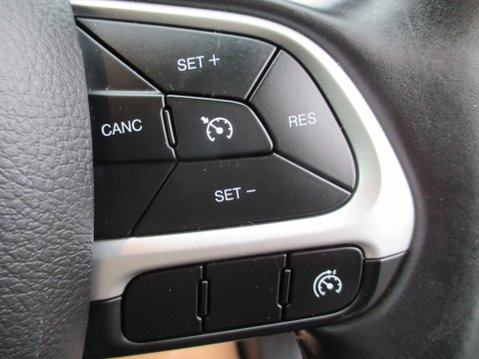 Jeep Compass 1.6 MultiJetII Longitude Euro 6 (s/s) 5dr 37