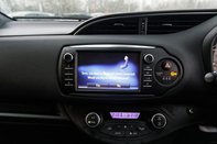Toyota Yaris VVT-I BI-TONE 27