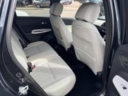 Honda Jazz I-MMD EX 16