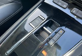 Vauxhall Grandland 1.5 Turbo D Ultimate Auto 17