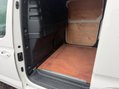 Volkswagen Caddy Maxi C20 TDI COMMERCE PRO 21