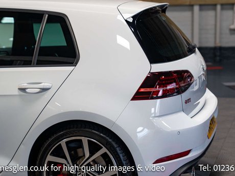 Volkswagen Golf 2.0 Golf GTi Performance TSi Semi-Auto 5dr 33