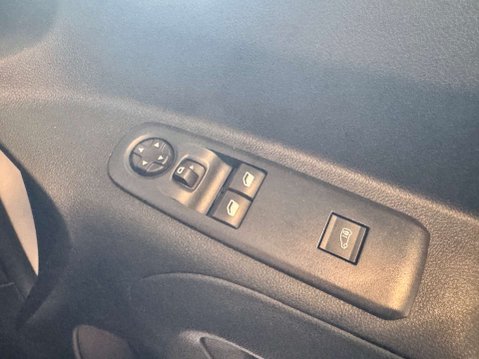 Peugeot Partner 1.5 BlueHDi 1000 Professional Premium + Standard Panel Van 5dr Diesel Manua 15
