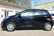 Kia Picanto 2…AUTOMATIC…8 SERVICES! 1 PREVIOUS OWNER..LAST OWNER 9 YEARS.. 7