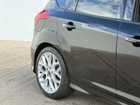 Ford Focus 1.0 Focus ST-Line 5dr 7