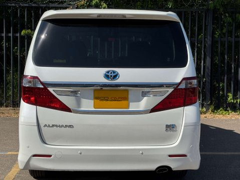 Toyota Alphard Hybrid 35
