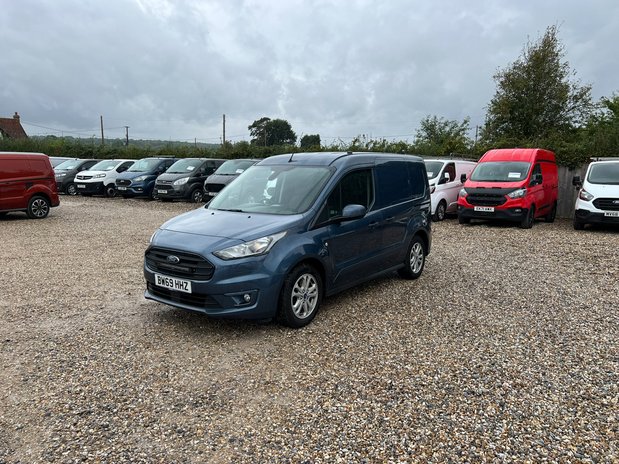 Ford Transit Connect SWB L1H1 Low Roof Limited 200 Alloys H/Seats Ply Sensors EURO 6 NO VAT 2
