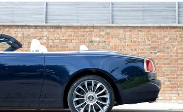 Rolls-Royce Dawn 24