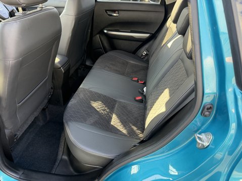 Suzuki Vitara 1.4 Boosterjet SZ5 5dr Auto 37