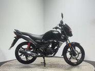 Honda CB 2021 17k NEW MOT GREAT CONDITION 125CC LEARNER BIKE CBF125 1