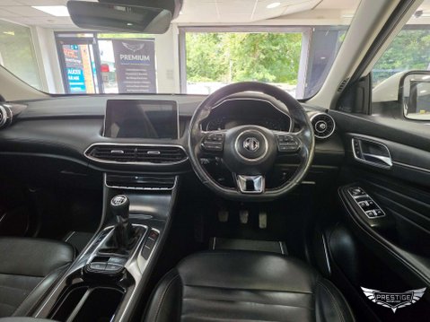 MG HS 1.5 T-GDI Exclusive Euro 6 (s/s) 5dr 55